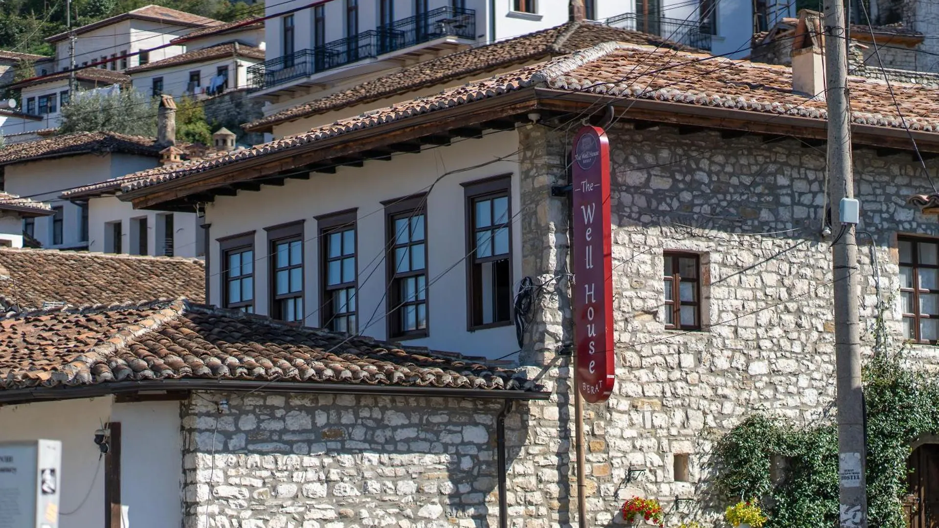 The Well House - Unesco Berat Bed & Breakfast